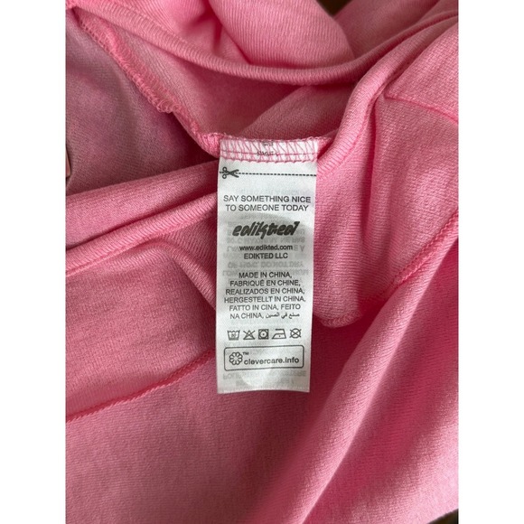 NWT EDIKTED Loullie Split Front Ruffled Top – Pink – Women's Size M – SOLD OUT - Picture 4 of 5